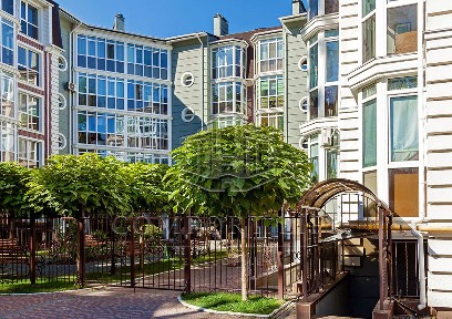 ЖК Британика