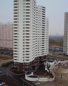 ул. Елены Пчилки, 5