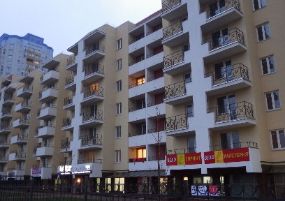 просп. Комарова, 20а