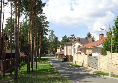 КГ Green Wood club