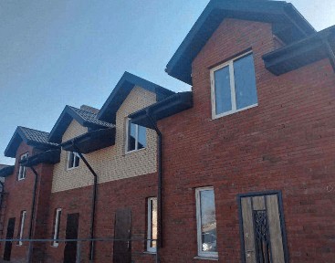 Таунхаусы «Hi-Tech House»