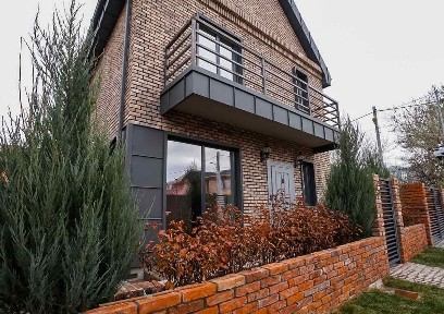 КГ BritanHouse