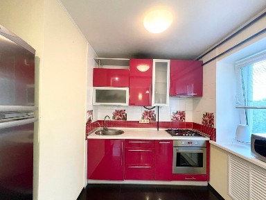 Днепр, Владимира Мономаха ул., 7