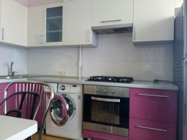 Днепр, Правды пр., 8