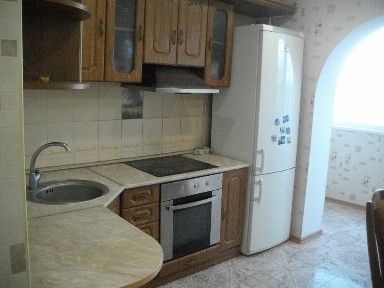 Днепр, Маршала Малиновского ул., 16