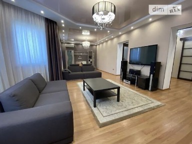 Аренда дома 480 м², Осокорская ул.