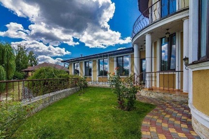 Киевская обл., Бориспольский район, с. Вишенки