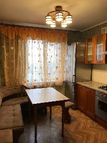 Аренда 3-комнатной квартиры 48 м², Березинская ул., 28