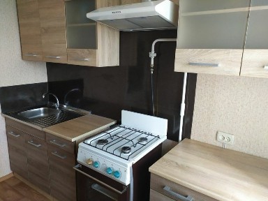 Днепр, Менахем-Мендл Шнеерсона ул., 11