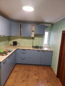 Киев, 42-я Садовая ул., 33