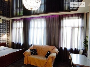 посуточно квартира подобово Апартаменты <a href='/newbuilding/7080/view/zk-levada'>Левада</a> метро Гагарина Автовокз