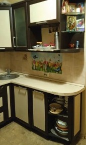 Днепр, Новогодняя ул., 8