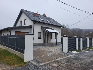 Продаж будинку смт. Брюховичі