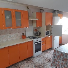 Здаю подобово КВАРТИРУ велику центр Мазепи ! Погодинно