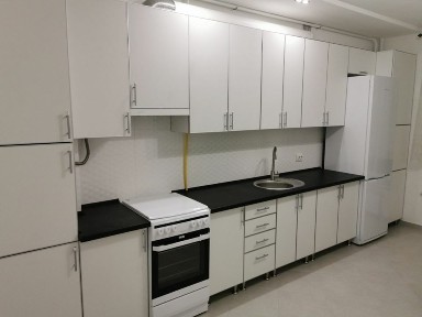 Ровно, Мицкевича ул., 130