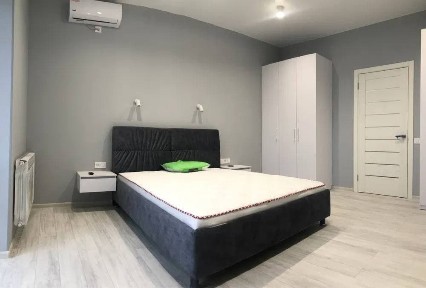 Днепр, Дмитрия Яворницкого просп., 121