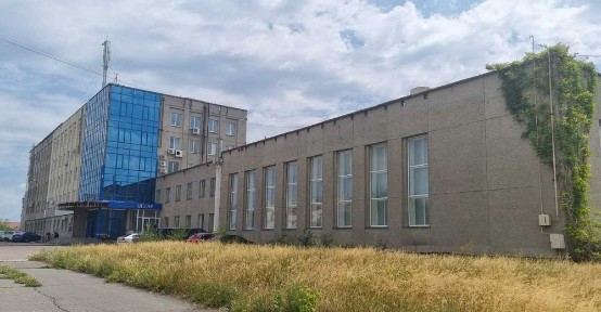 ЗНИЖЕННЯ ЦІНИ. Спорт. -оздоровчий комплекс, пл. 2008 кв. м. м. Черкаси