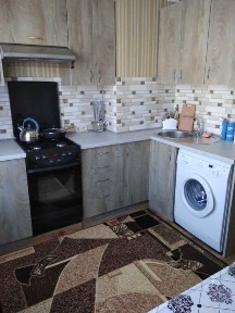 Здам однокімнатну, подобово, Критий ринок, кондиціонер. Хазяйка