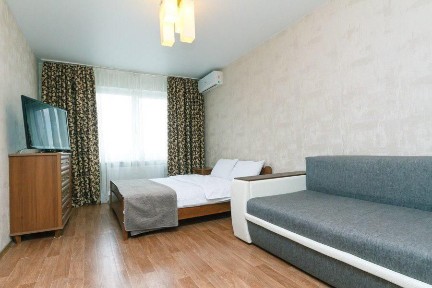 Київ, Дарницький, вулиця Григорія Ващенка 7