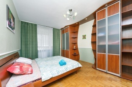 3к. посуточно, почасово, метро Левобережная 5 минут ходьбы