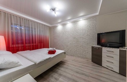 Замечательная 2-к квартира посуточно метро Нивки Сырец ул Салютная