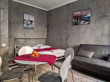 Оренда подобово Вул. Наливайка центр Львова