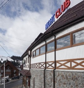 Продаж комерційного приміщення в с. Поляниця!