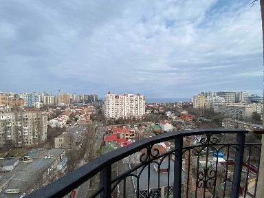 Одесса, Клубничный пер., 24