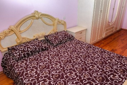 Квартира подобово Житомир. трикімнатна