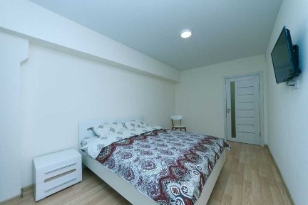 Київ, Шевченківський, Ул. Машиностроительная 41