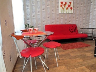 2 км. квартира в центрі Меріт