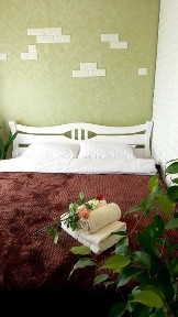 Здається квартира біля парку Софіївка.