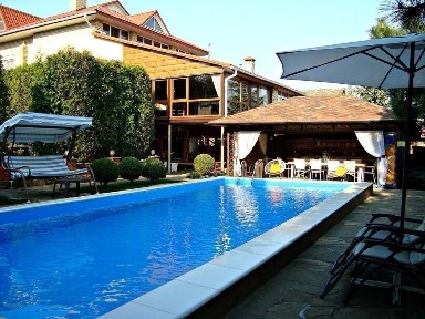 Аренда дома, чан, сауна, бильярд.