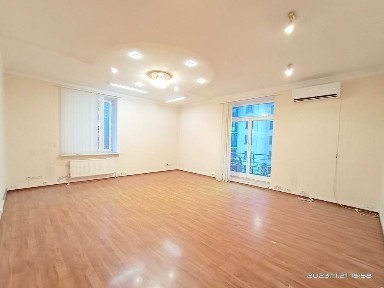 Сдам Тихий Офис 145м² 5 отд. каб. Мукачевский, 4в / Бассейн 