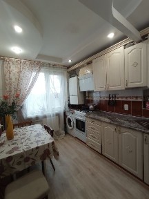 Сдам 3 кімнатну квартиру подобово N21