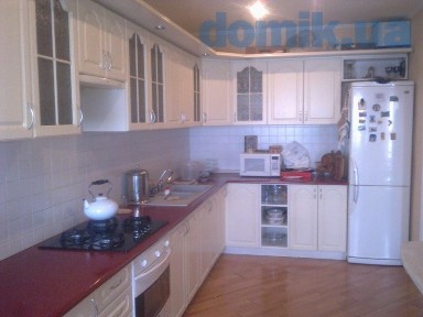 Продажа 2-комнатной квартиры 76 м², Гаевая (Победы пл) ул., 99