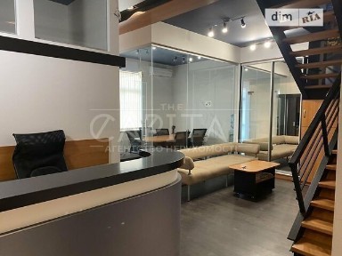 Сдам двухуровневый офис (200м2) в центре Липська 19/7 м Крещатик