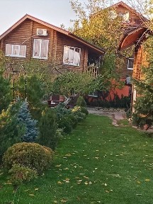 Аренда дома посуточно. Беседки, зал, мангал, бассейн, ландшафт, стадион