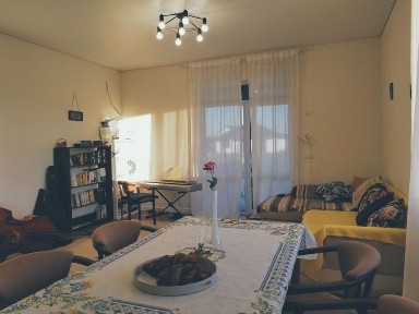 Здається Будинок, Гнідин, Бориспільський Район.