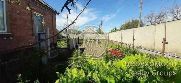 Продам будинок в центрально-міському районі (Мопр)