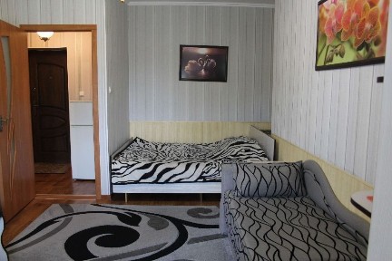 1-комнатная квартира посуточно 31 м², Захисників Неба буд. 33