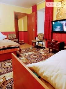 Посуточно 2 ком. Соборная/адм. Макарова, 5 кроватей WI-FI, докум, центр