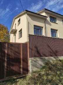 Продам новий будинок на Горіхівській Роша