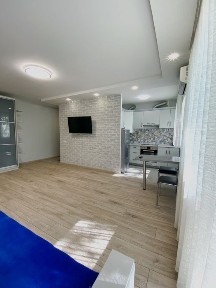 Квартира подобово в центрі міста на Київській наб. з кондиціонером