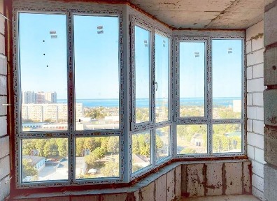 Продам 2-кімнатну квартиру в центрі М. Грушевського 110