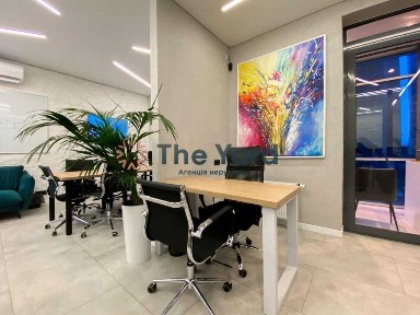 вулиця Андрія Верхогляда, район Печерський, Київ, метро Звіринецька (Дружби народів), вул. Андрія Верхогляда 19А, багатоповерхова будівля • ID 31429585