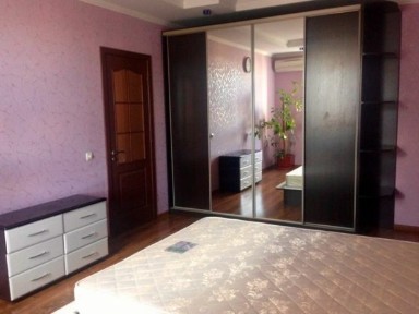 Аренда 2-комнатной квартиры 67 м², Вячеслава Черновола ул., 10