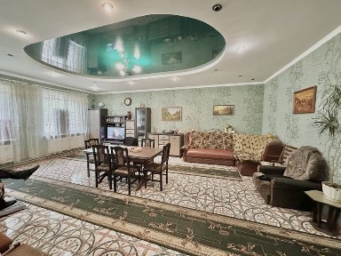 Продаж будинку, Куліші, 10 хвилин до Лівого берега