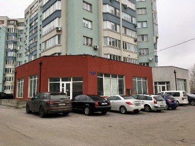 Комерційне приміщення по вул. Жужоми