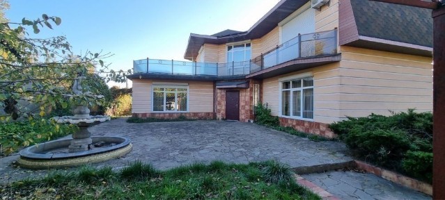 Киев, Орхидейная ул.